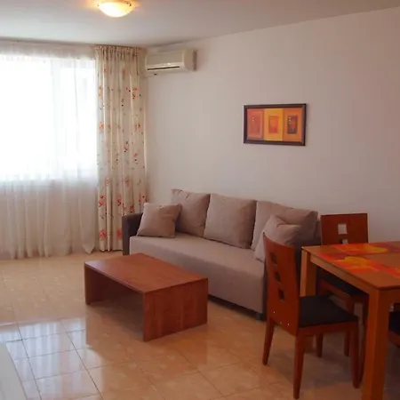 Private аpartament In Lazur 2 *